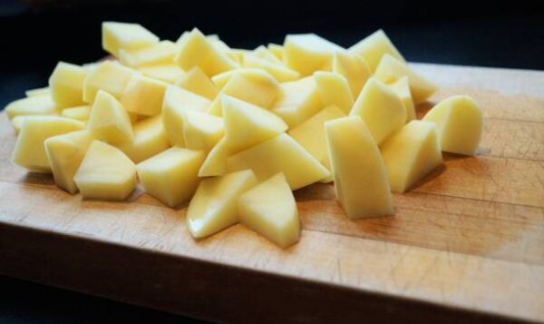 Potato cube Cuts 450gm - Image 4